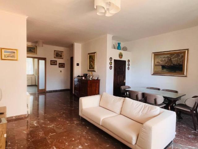 Appartamento in vendita a Livorno LI