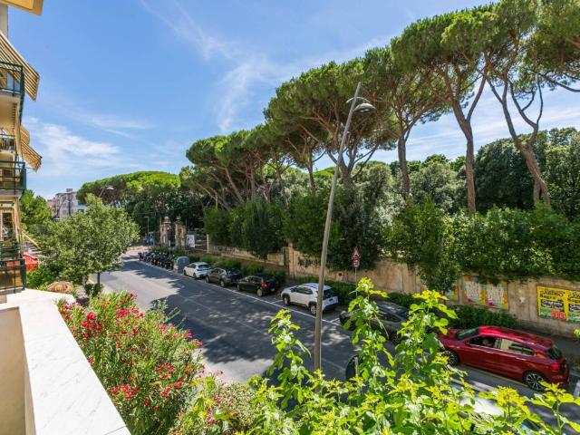 Appartamento in vendita a Livorno LI
