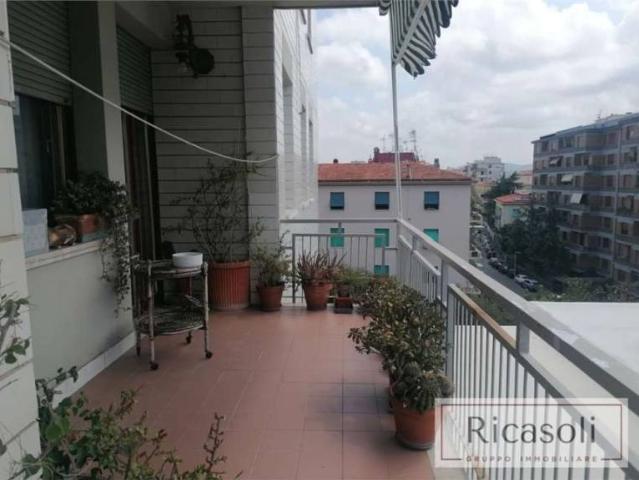Appartamento in vendita a Livorno via marradi, 199, Calzabigi, Mameli