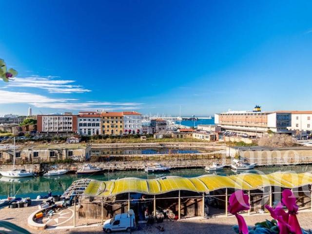 Appartamento in vendita a Livorno, Via Grande Piazza della Repubblica