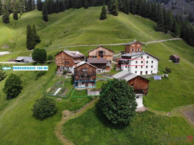 Appartamento in vendita a Livinallongo del Col di Lana BL