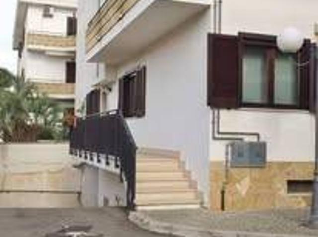 Appartamento in vendita a Lizzanello LE