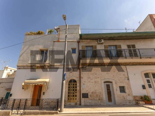 Appartamento in vendita a Locorotondo BA