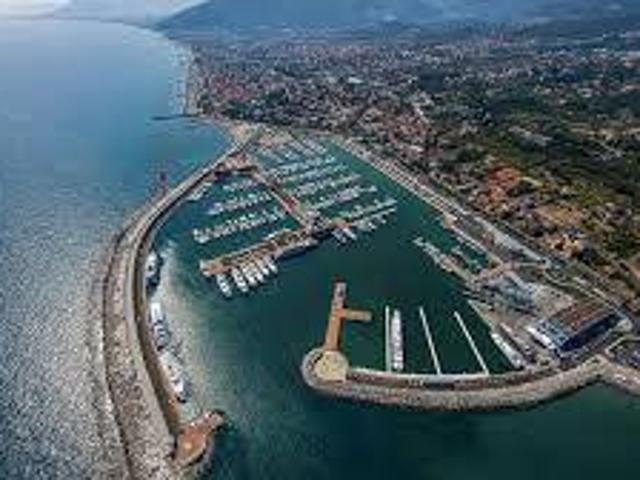 Appartamento in vendita a Loano SV