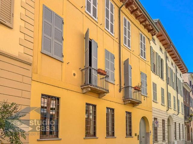 Appartamento in vendita a Lodi LO