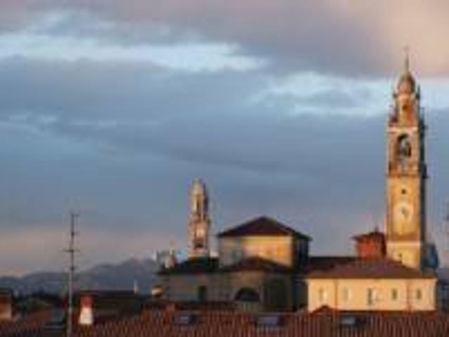 Appartamento in vendita a Lomazzo CO
