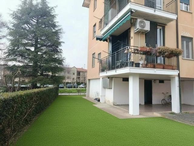 Appartamento in vendita a Lomazzo CO