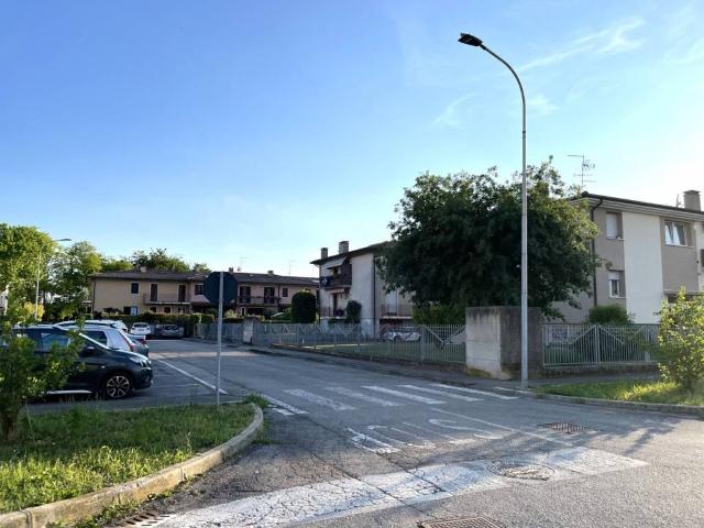 Appartamento in vendita a Lonigo VI