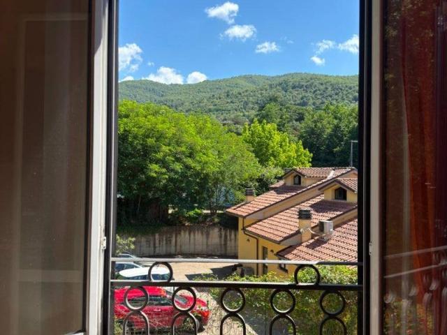 Appartamento in vendita a Loro Ciuffenna AR