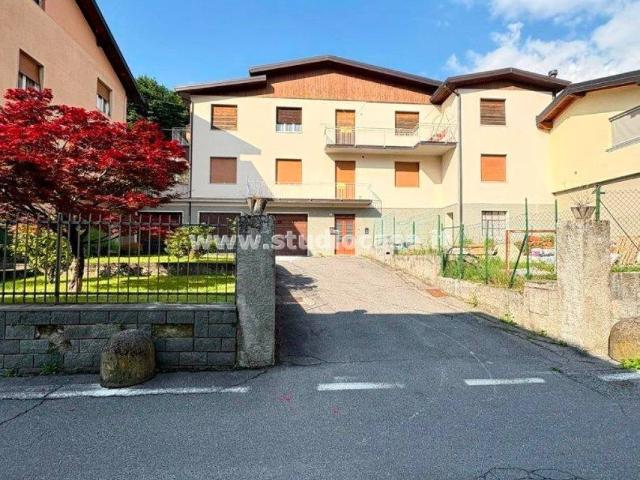 Appartamento in vendita a Lovere BG