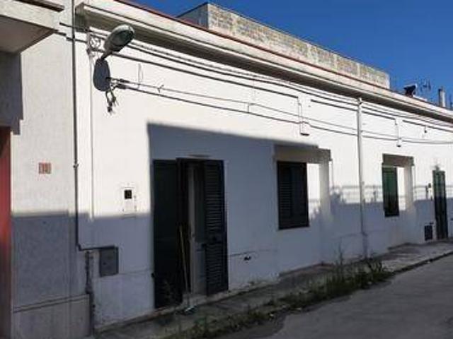 Appartamento in vendita a Pulsano TA