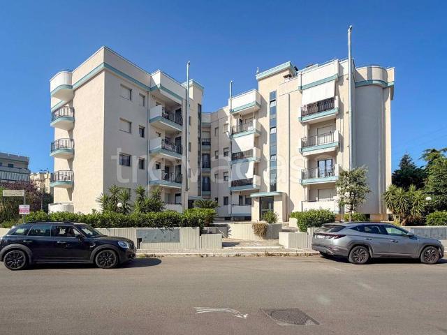 Appartamento in vendita a Putignano viale Giuseppe Verdi, 31