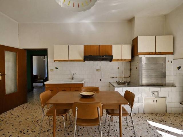 Appartamento in vendita a Putignano BA