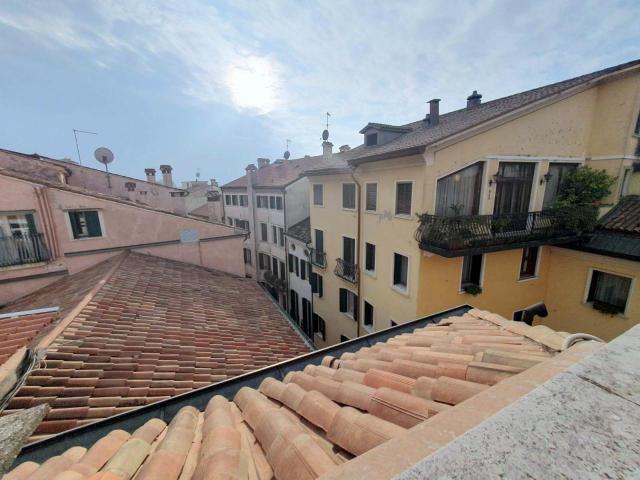 Appartamento in vendita a Padova
