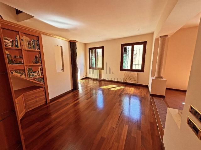 Appartamento in vendita a Padova