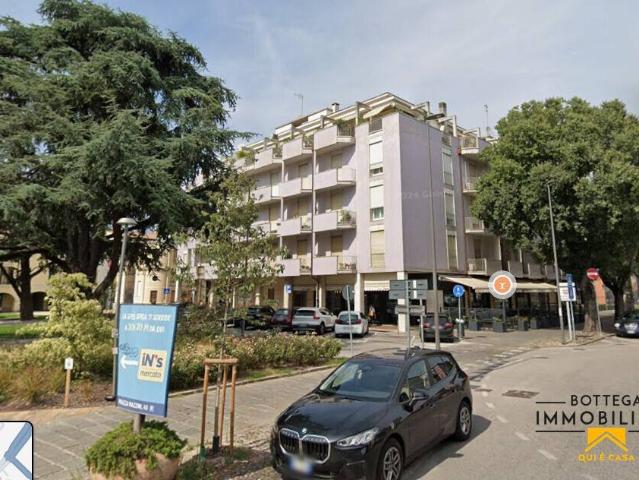 Appartamento in vendita a Padova, Piazza Mazzini Ospedale Militare