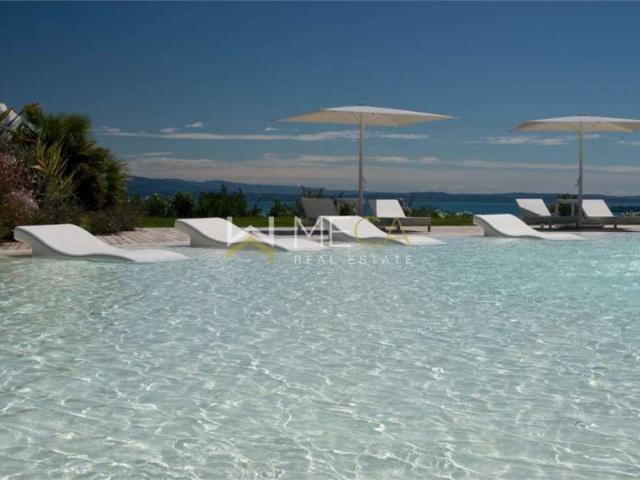 Appartamento in vendita a Padenghe sul Garda