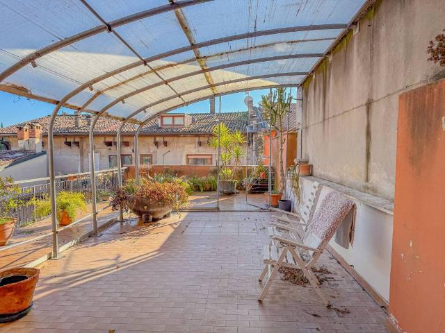Appartamento in vendita a Padenghe sul Garda BS