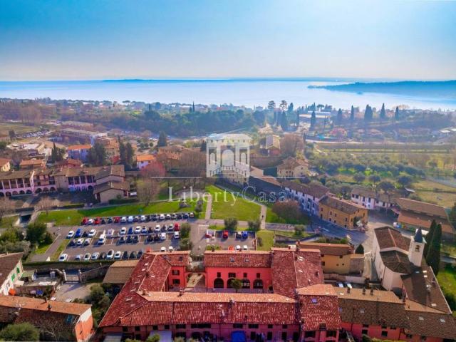 Appartamento in vendita a Padenghe sul Garda BS