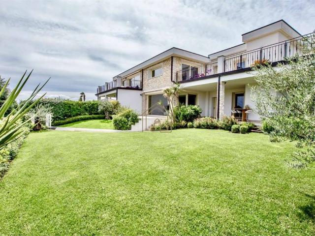 Appartamento in vendita a Padenghe sul Garda BS