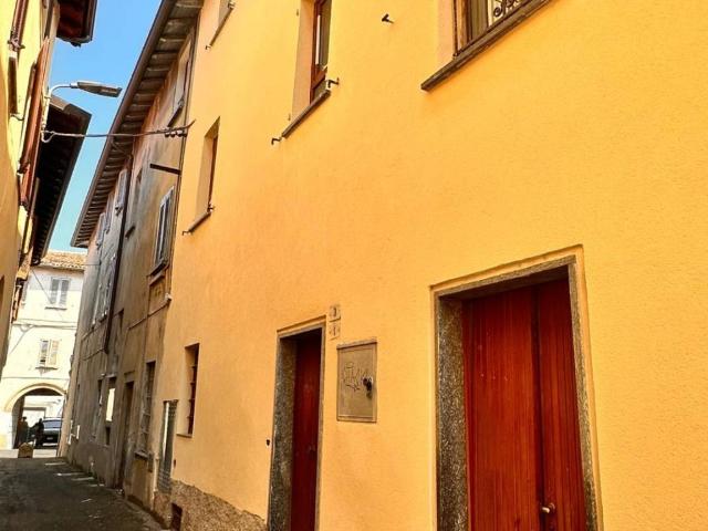 Appartamento in vendita a Paderno d'Adda LC