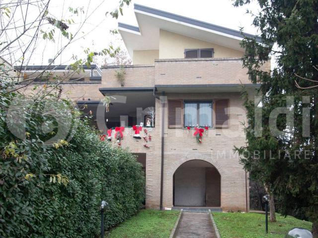 Appartamento in vendita a Paderno Dugnano