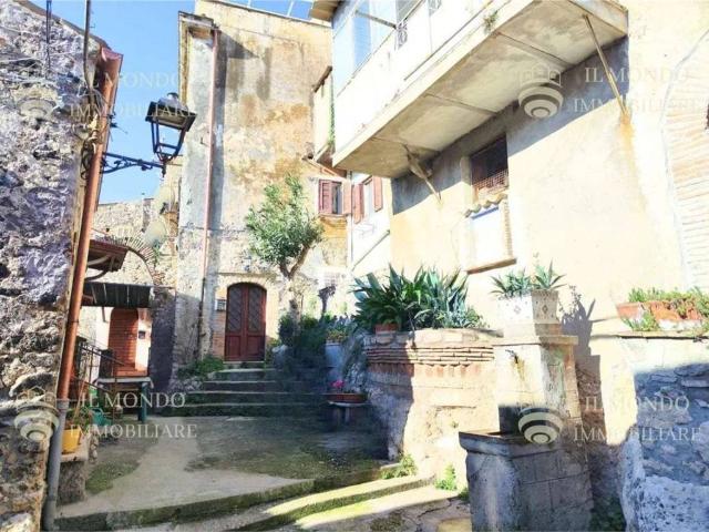 Appartamento in vendita a Palombara Sabina RM