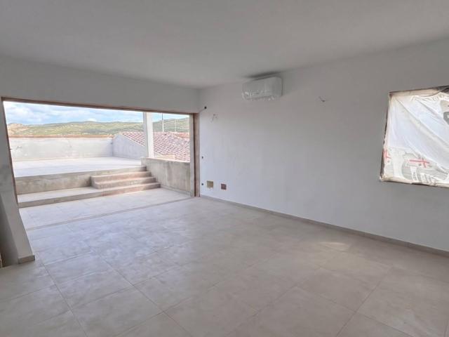 Appartamento in vendita a Palau
