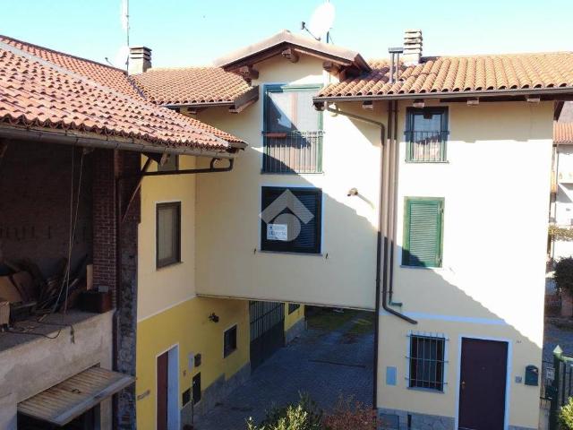Casa indipendente in vendita a Palazzo Canavese TO