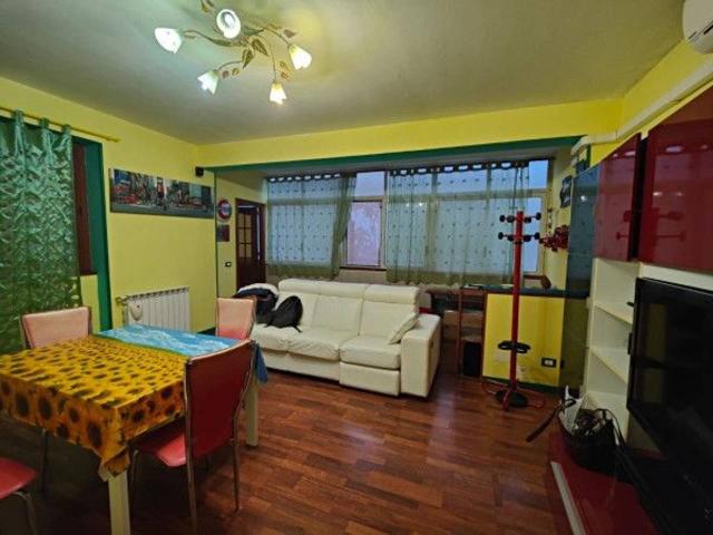 Appartamento in vendita a Palermo