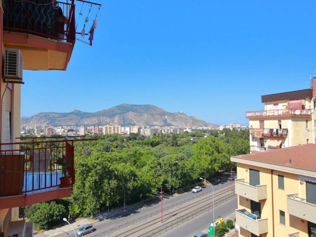 Appartamento in vendita a Palermo