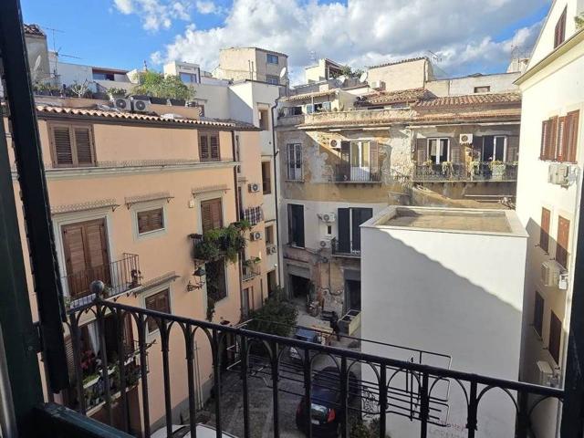 Appartamento in vendita a Palermo