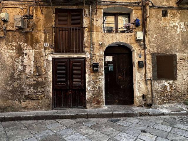 Appartamento in vendita a Palermo