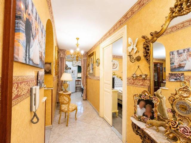 Appartamento in vendita a Palermo