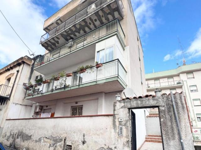 Appartamento in vendita a Palermo