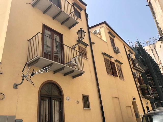 Appartamento in vendita a Palermo