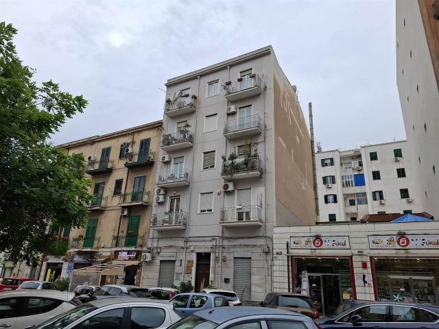 Appartamento in vendita a Palermo