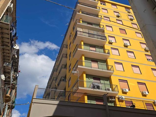 Appartamento in vendita a Palermo