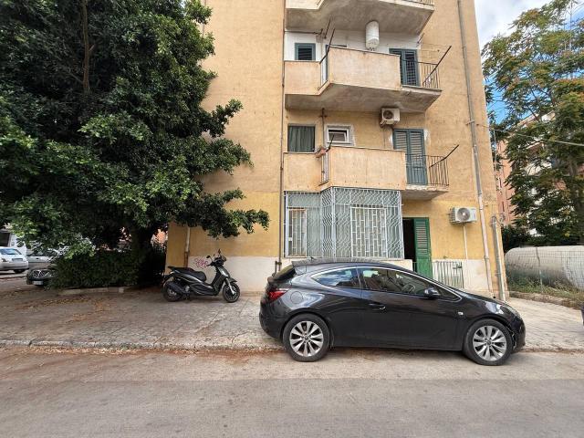 Appartamento in vendita a Palermo