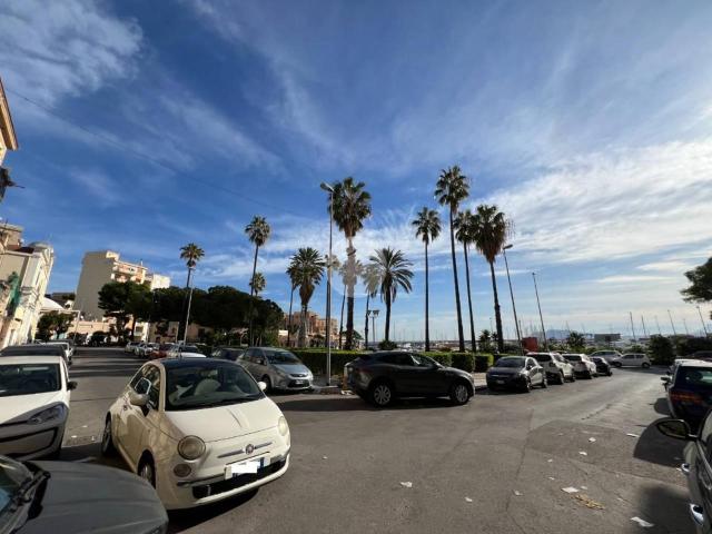 Appartamento in vendita a Palermo