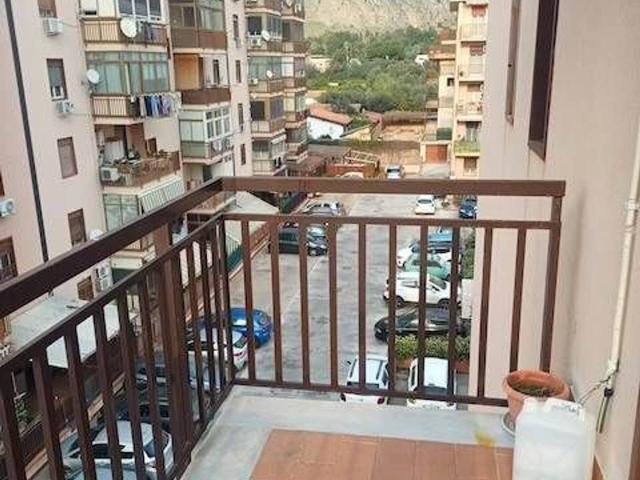 Appartamento in vendita a Palermo
