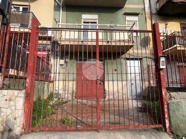 Appartamento in vendita a Palermo