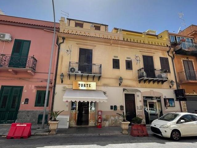 Appartamento in vendita a Palermo