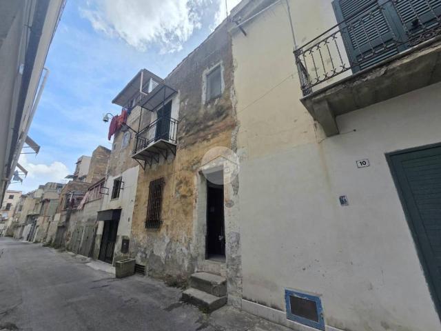 Appartamento in vendita a Palermo