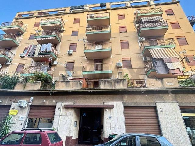 Appartamento in vendita a Palermo