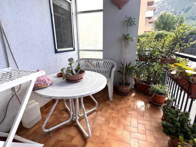 Appartamento in vendita a Palermo