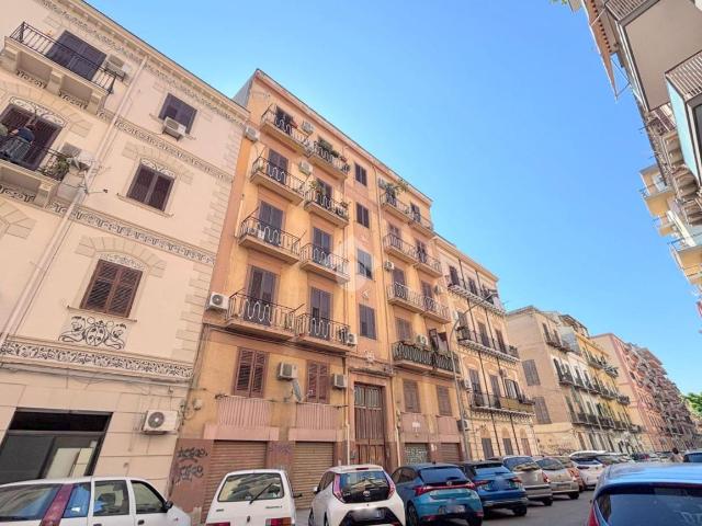 Appartamento in vendita a Palermo