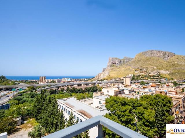 Appartamento in vendita a Palermo