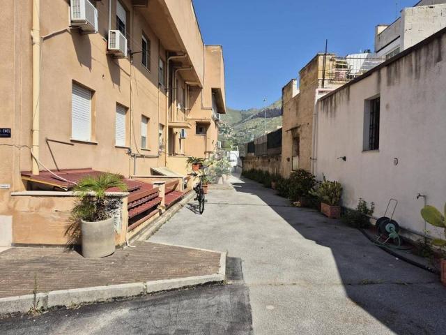 Appartamento in vendita a Palermo