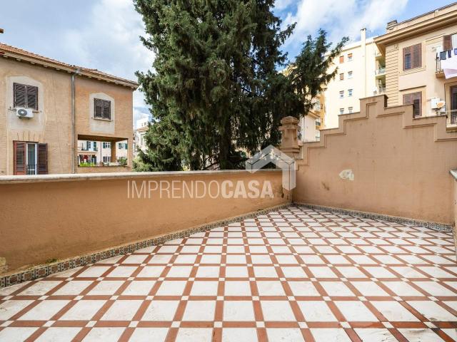 Appartamento in vendita a Palermo